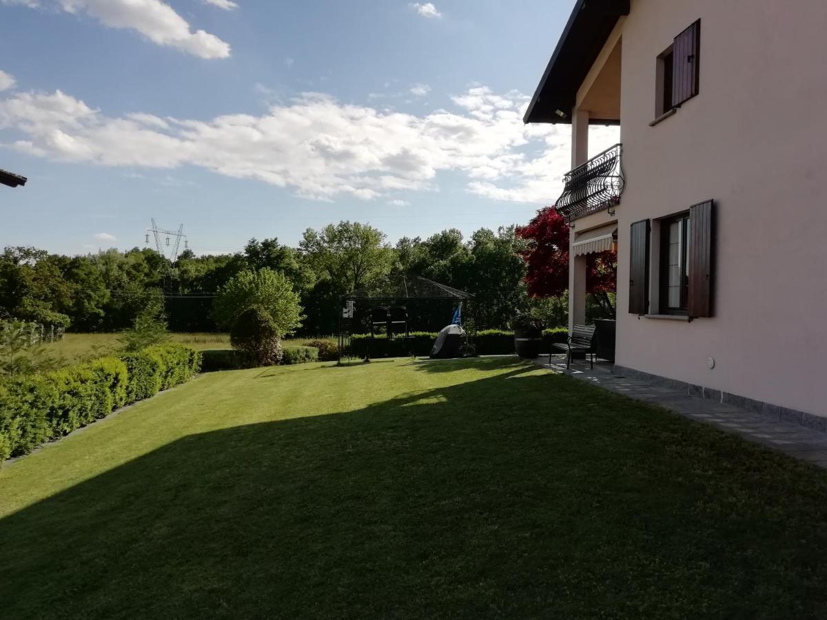 Villa Azalea San Fermo della Battaglia Екстер'єр фото