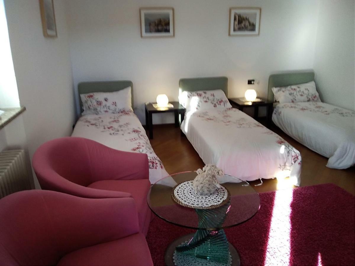 Villa Azalea San Fermo della Battaglia Екстер'єр фото